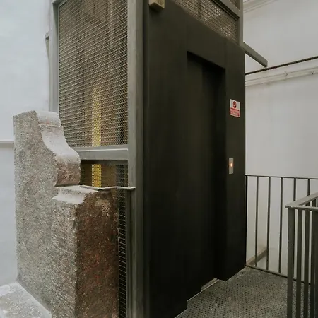 La Bella Luxury And Travel Solution Naples