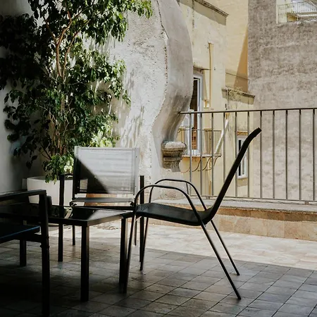 La Bella Luxury And Travel Solution Naples