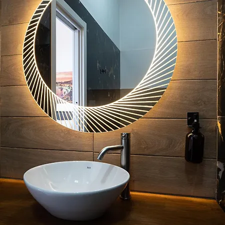 Konukevi La Bella Luxury And Travel Solution Napoli