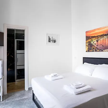 Konukevi La Bella Luxury And Travel Solution Napoli