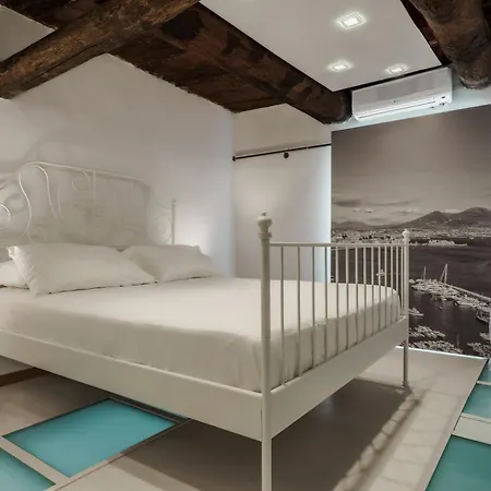 La Bella Luxury And Travel Solution Konukevi Napoli