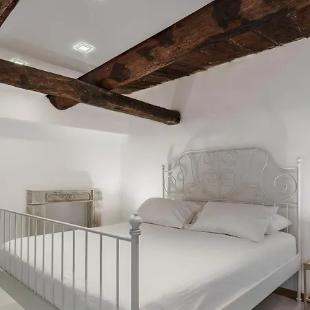 La Bella Luxury And Travel Solution