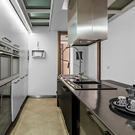 La Bella Luxury And Travel Solution 4* Napoli