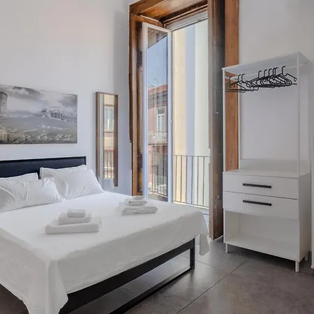 La Bella Luxury And Travel Solution Guest house *