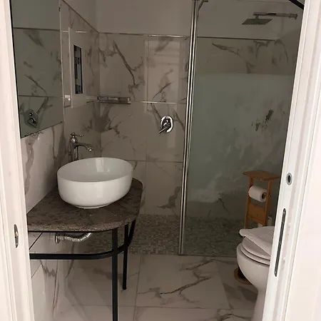 La Bella Luxury And Travel Solution 4*