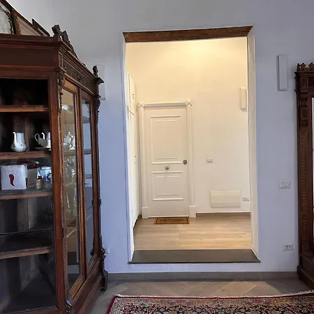 Guest house La Bella Luxury And Travel Solution