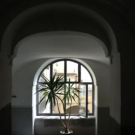 La Bella Luxury And Travel Solution * 나폴리