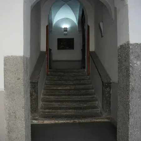 La Bella Luxury And Travel Solution Konukevi