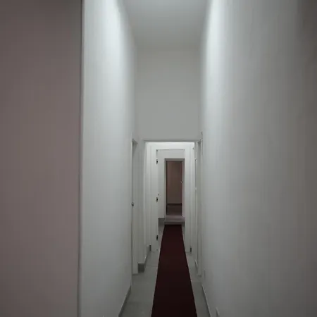 La Bella Luxury And Travel Solution Konukevi 4*