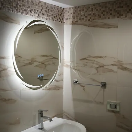 La Bella Luxury And Travel Solution Konukevi Napoli