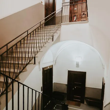 La Bella Luxury And Travel Solution 4* Neapel